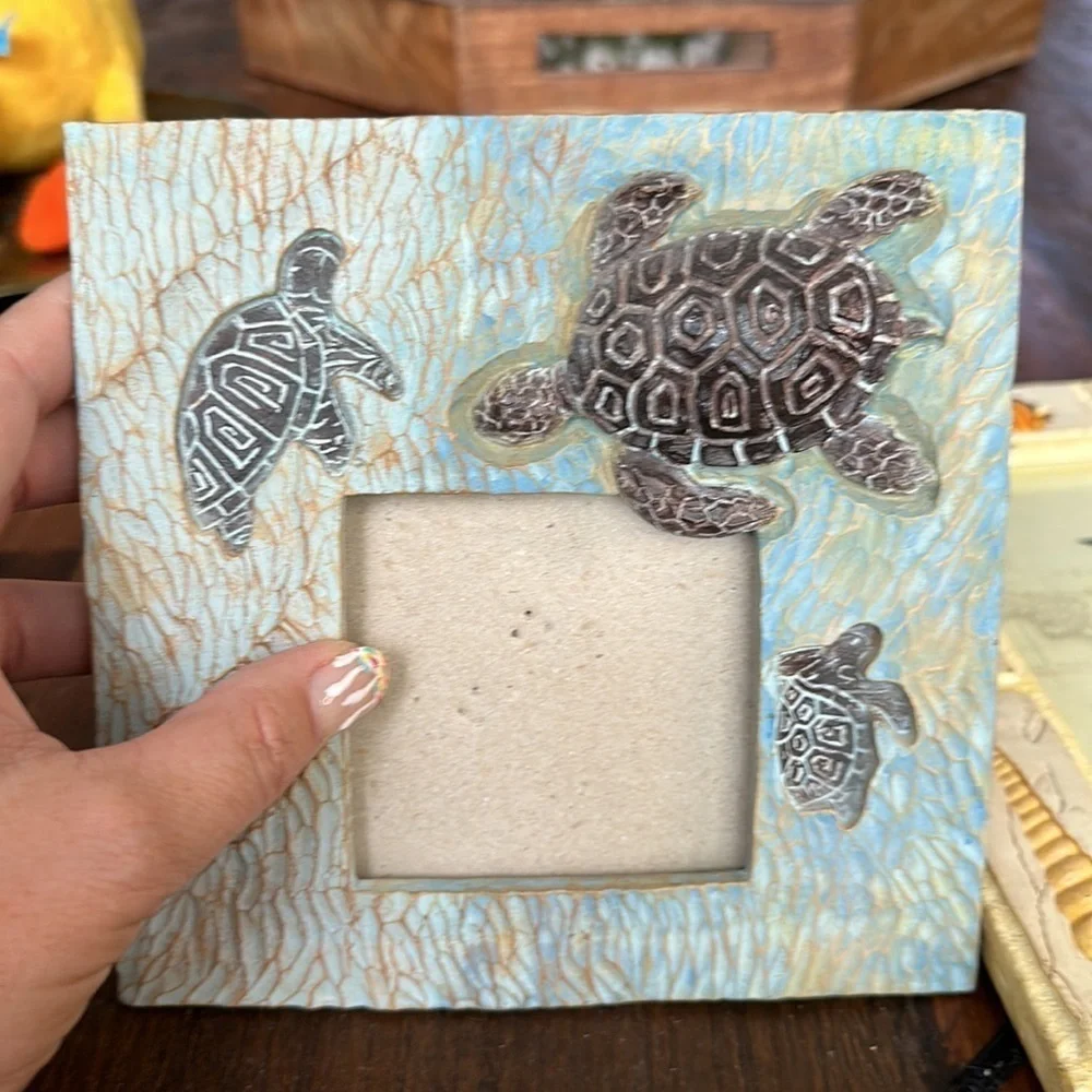 Coastal beach style table top frames set 1 5x7 (fish shell) & 1 3x3 (turtle)